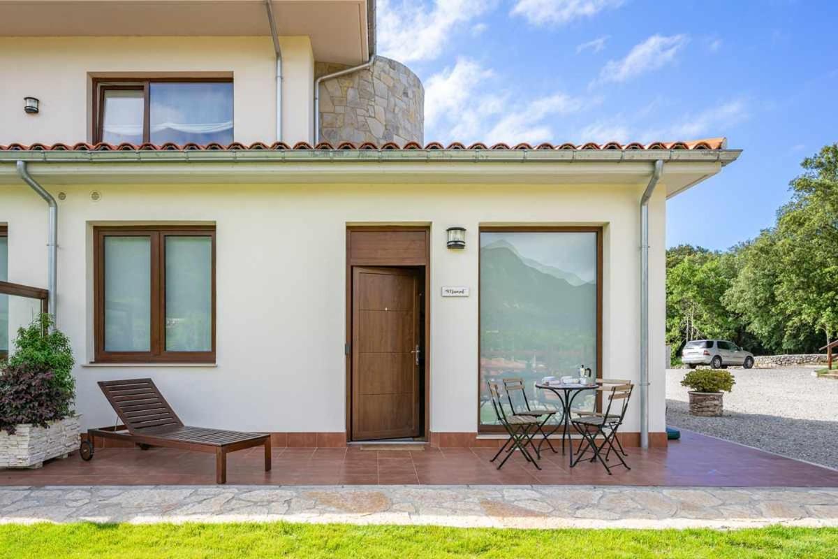 La Rexidora Appto Mamut Apartamento Cuerres Exterior foto
